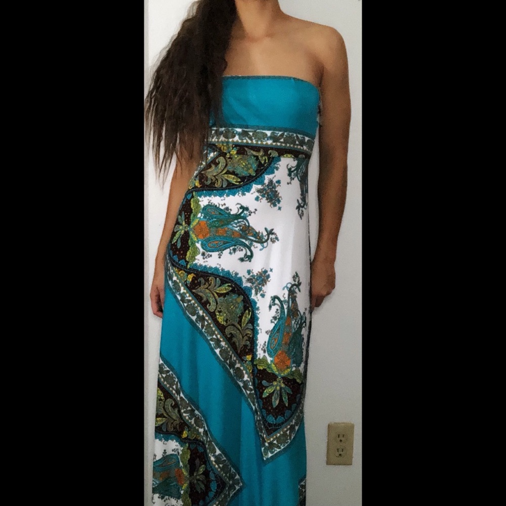 S/M BAILEYBLUE Strapless Cutout Paisley MaxiDress
